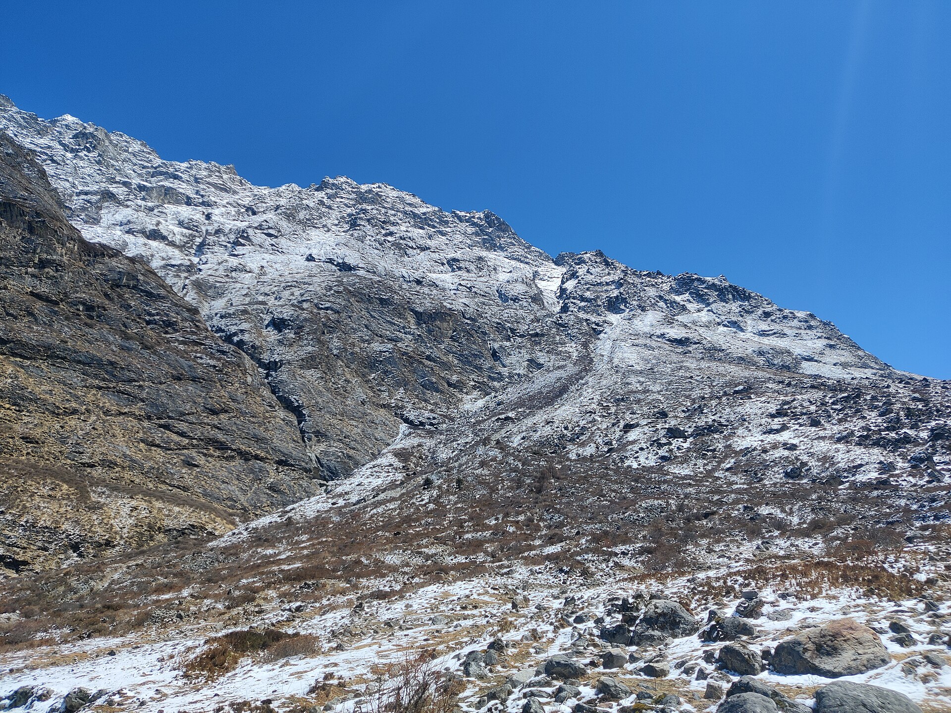 Langtang Valley Trek — photo 1